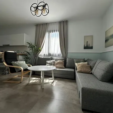 Your Place For Relax Ларнака