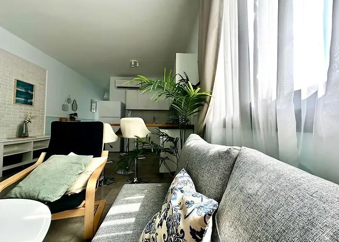 Your Place For Relax Ларнака